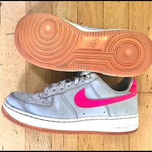Nike Air Force One Grey and Pink -